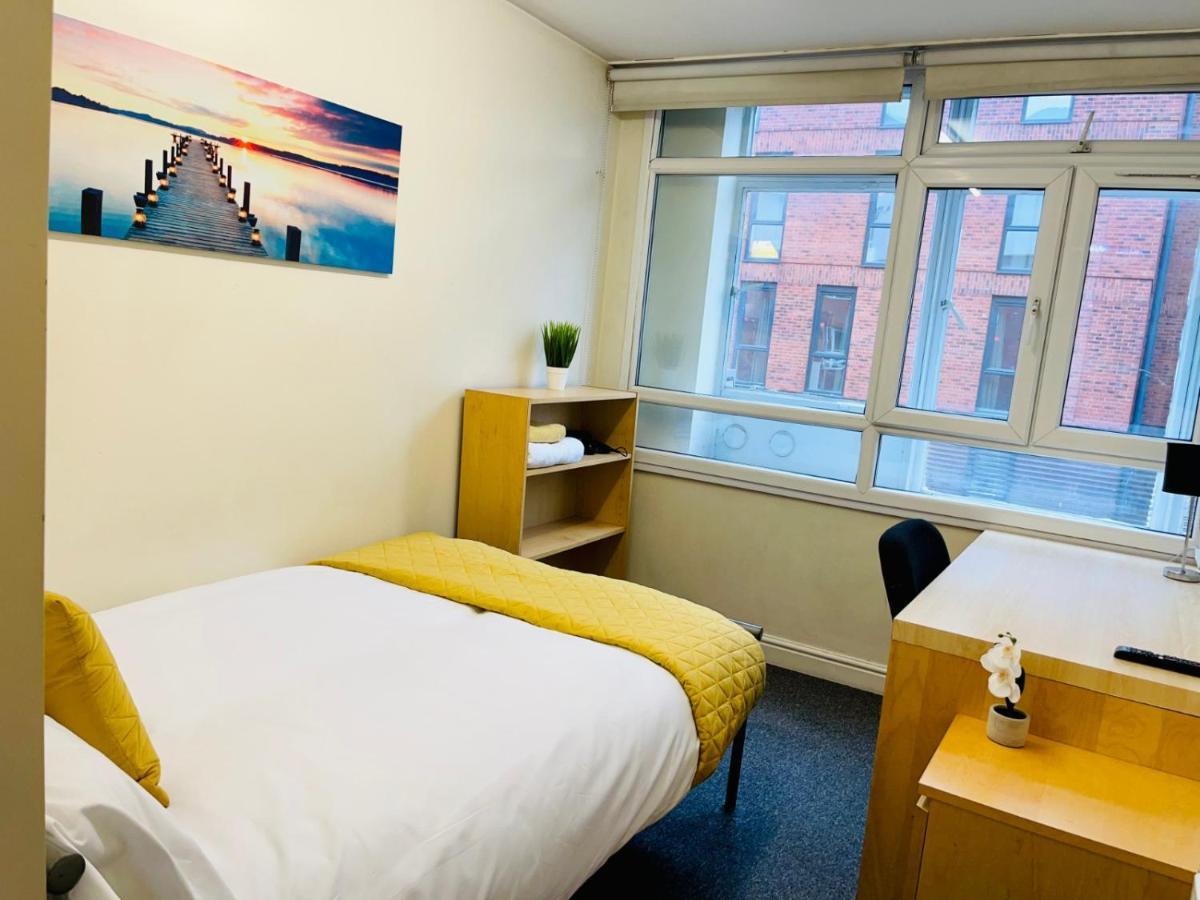 Oyo Sangha House - Short Stays Leicester Eksteriør bilde