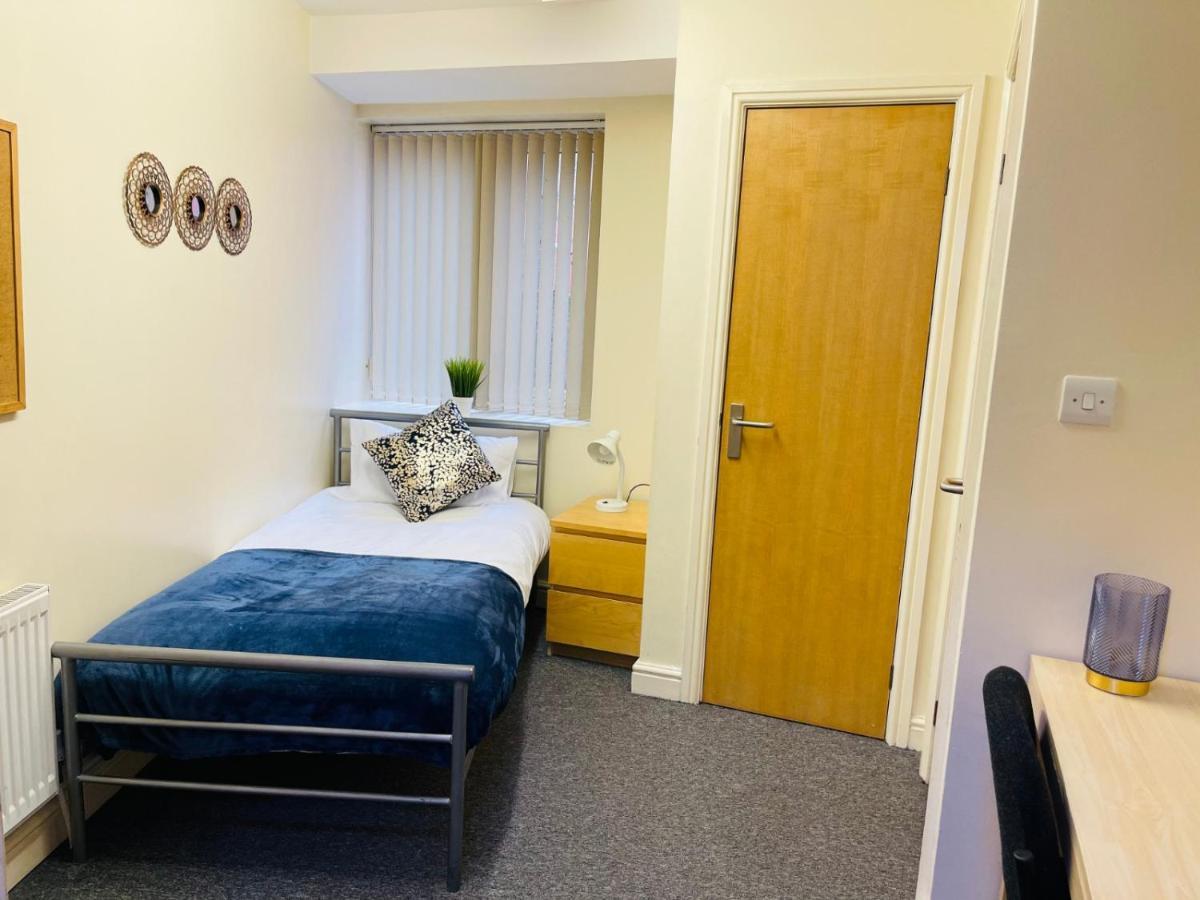 Oyo Sangha House - Short Stays Leicester Eksteriør bilde