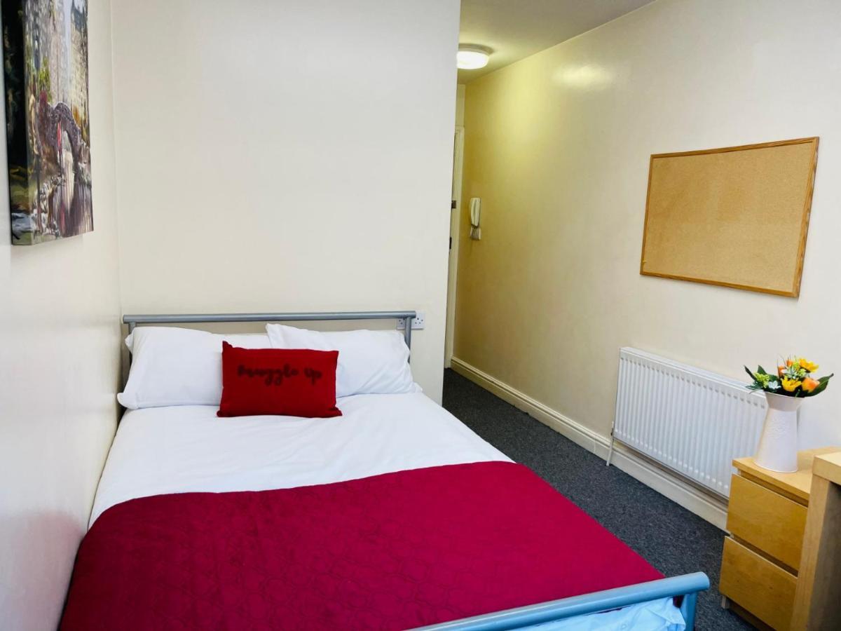 Oyo Sangha House - Short Stays Leicester Eksteriør bilde